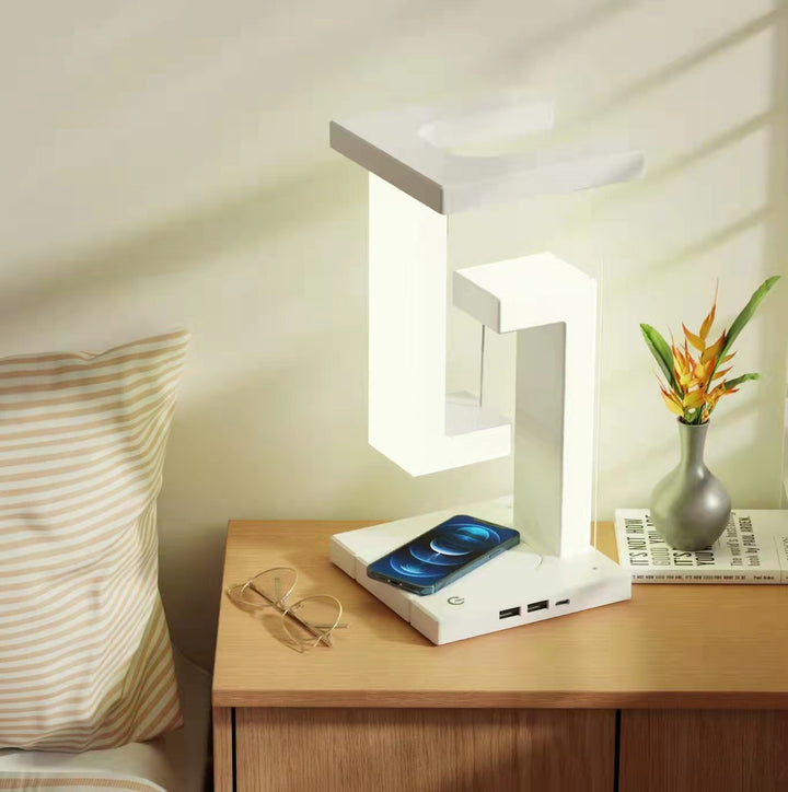 Tischlampe mit Wireless Charging